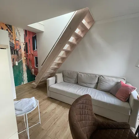 Kleines Am Schlossparkcenter Apartment Schwerin (Mecklenburg-Vorpommern)
