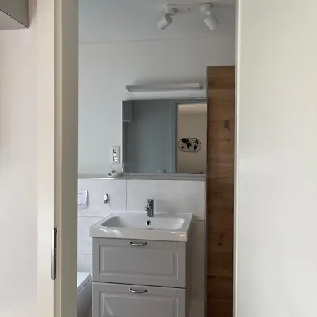 Kleines Am Schlossparkcenter Apartment