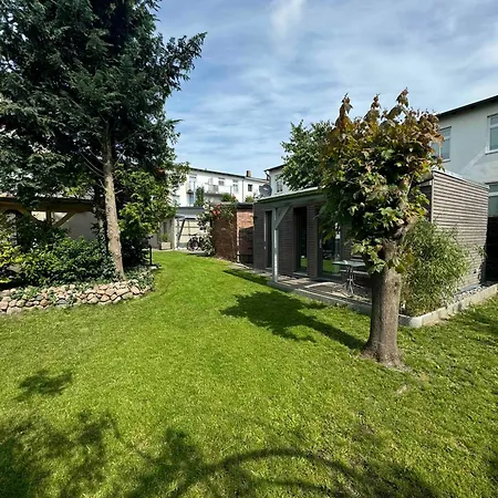 Kleines Am Schlossparkcenter Apartment